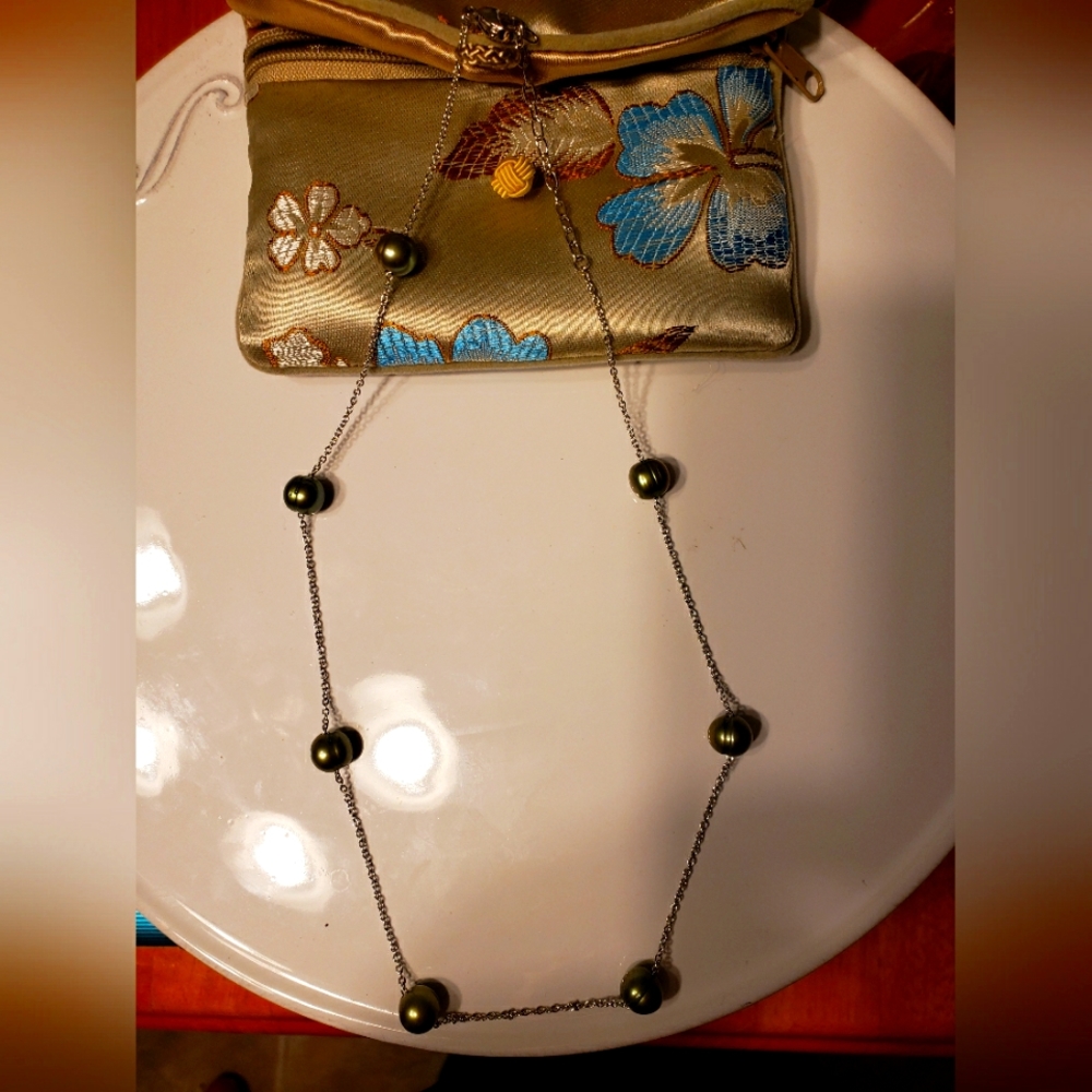 Honora Cultured Green Pearl Station Silver Necklace 18" New never worn.